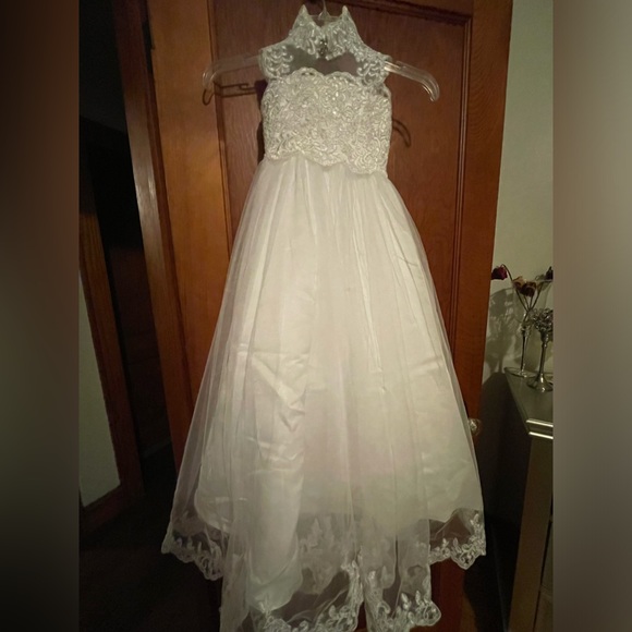 JJ’S HOUSE WHITE DRESS SPECIAL OCCASION. - Picture 15 of 16